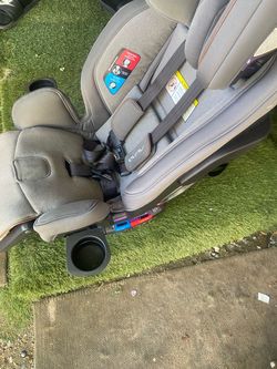 Car seat $30