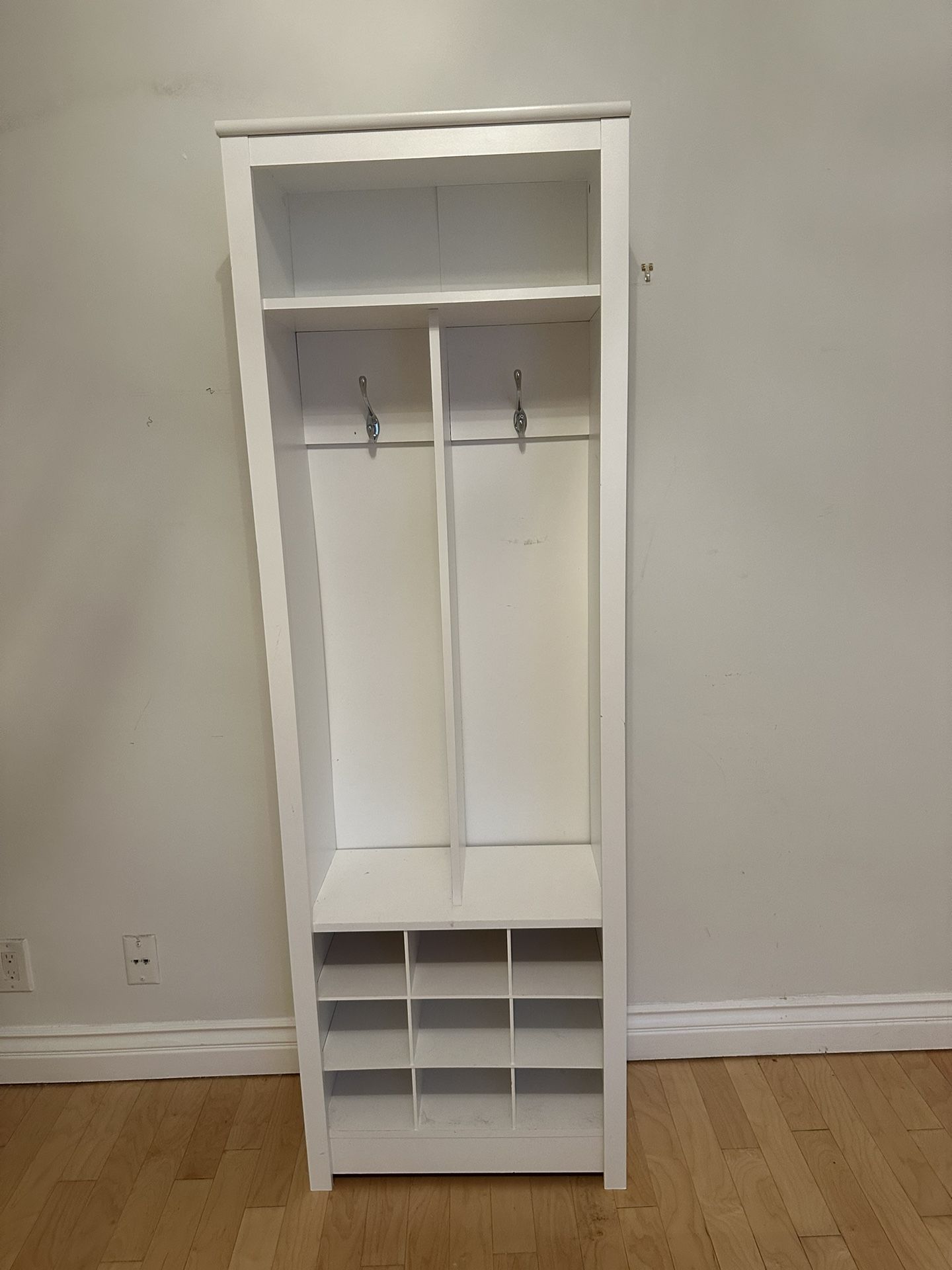 Storage Cabinet / Cubby