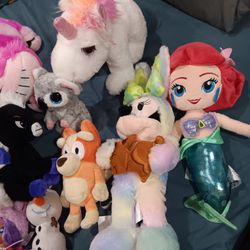 Stuffed Animals And Dolls $2-5