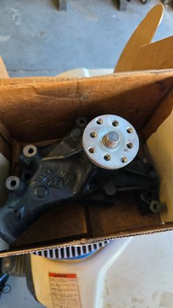Chevrolet water pump for small block  long style