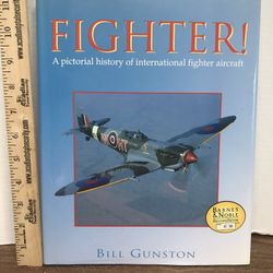 fighter a pictorial history of international fighter aircraft
