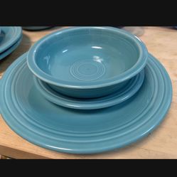Fiesta Classic 3-piece place setting in turquoise