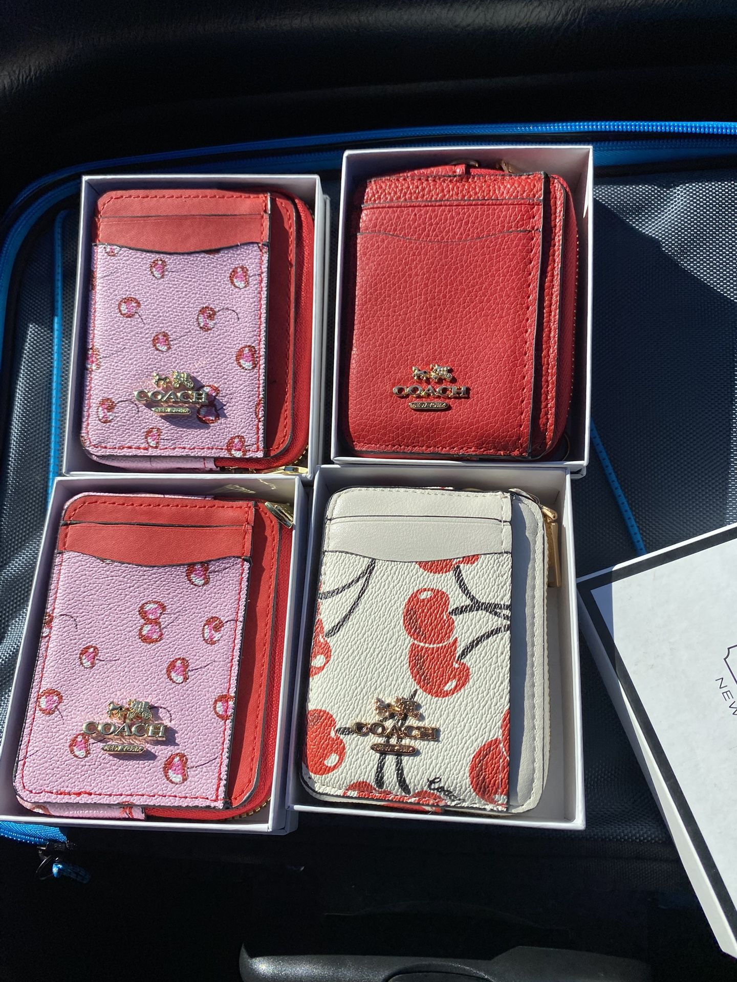 Women’s Coach Zip Card Bags New