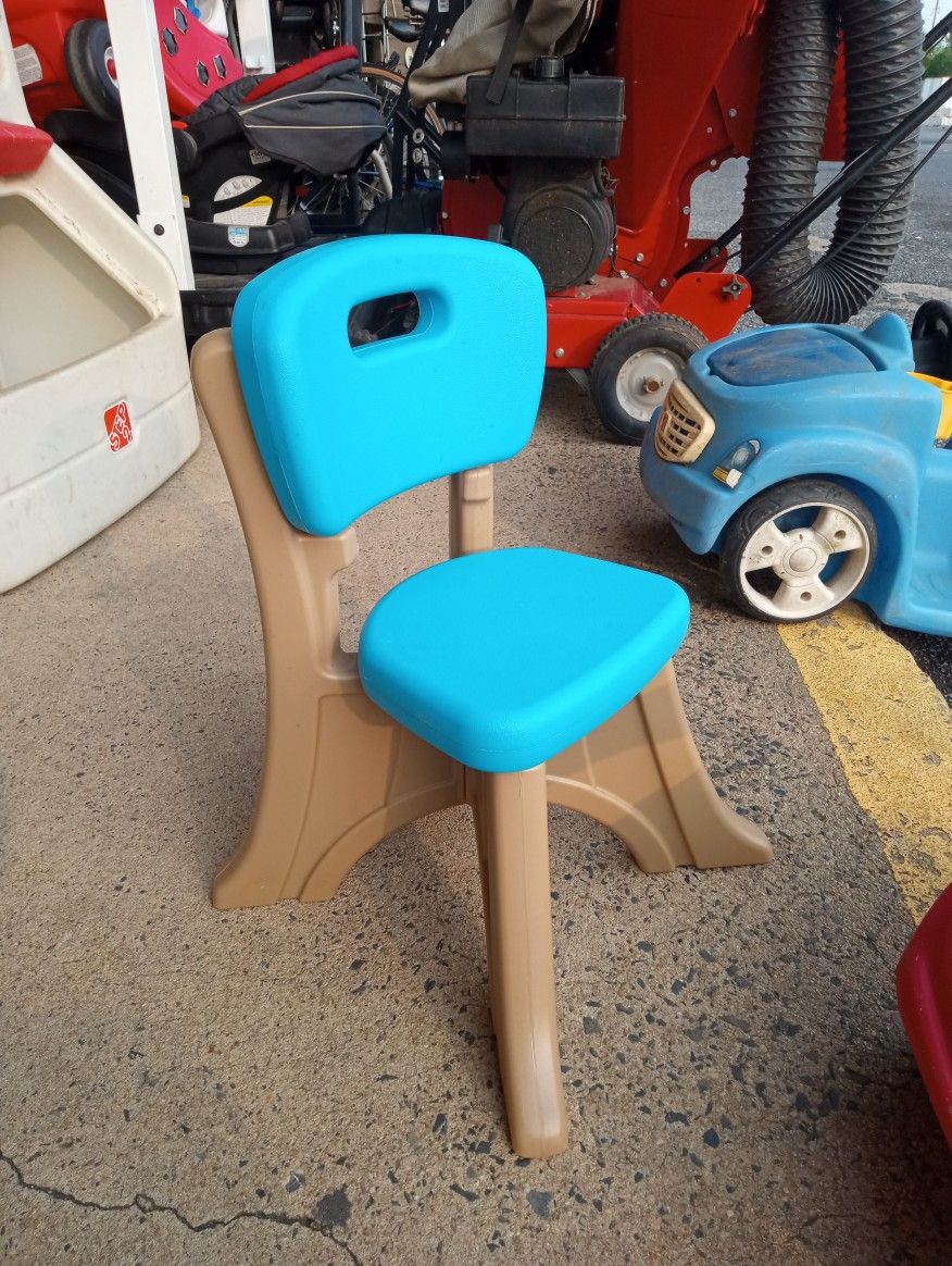 Step two toddler chair