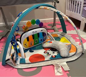Baby Einstein Playmat & Gym