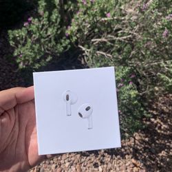 AirPods Gen 3 