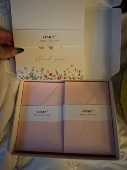 Crisky Gift Box Set full of 50 thank you cards