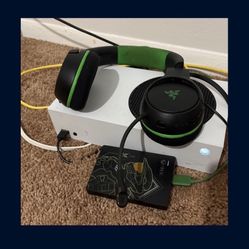White Xbox S Series 
