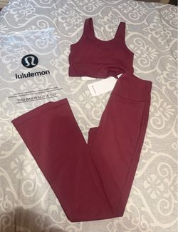 Lululemon Two-Piece Set Sports Bra and Leggings