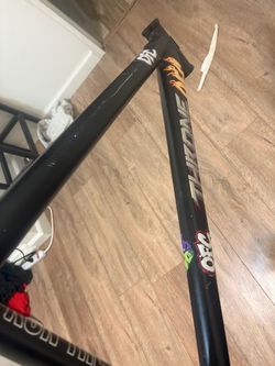 Throne frame