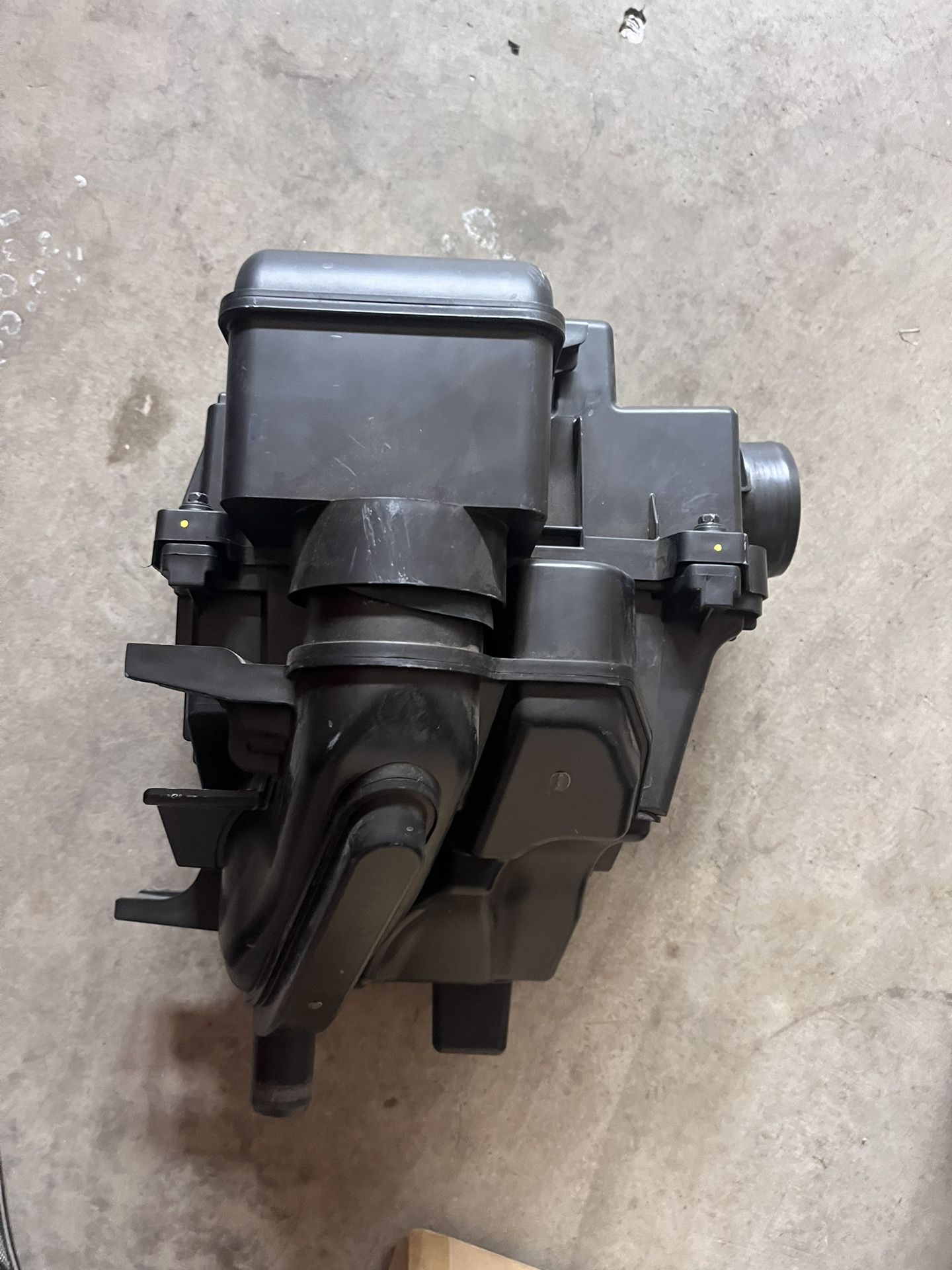 10th Gen OEM Air intake (Honda civic)
