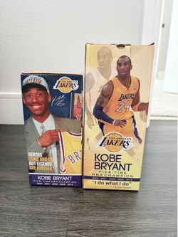 Kobe Bryant bobble head