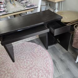 Free Desk