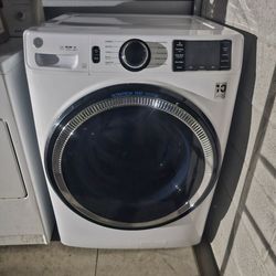 Washer GE like a new... working and ready good conditions