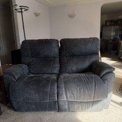 Like New La-Z-Boy Trouper Reclining Sofa 