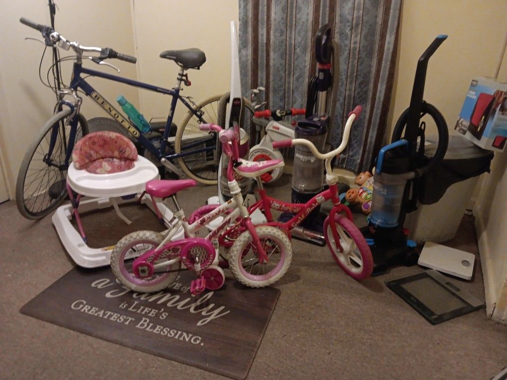 Thing's For Sale, Child's Bike's/ Other Thing's