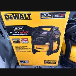 DEWALT AIR COMPRESSOR