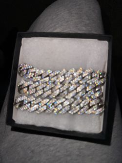 20mm Flooded Moissanite Cuban Link