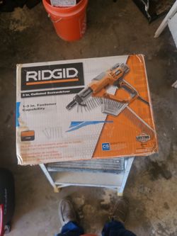 Collated screw driver ridgid