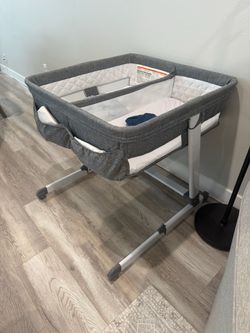 Delta Children Twin Bassinet - Free!