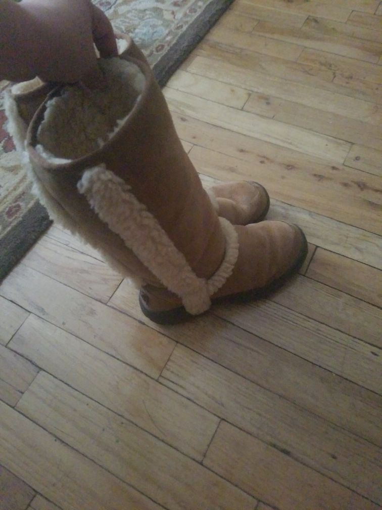 UGG Waterproof Boots Size 6