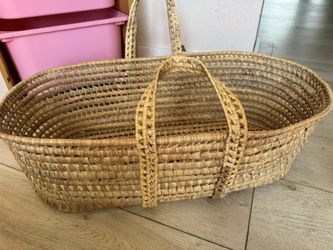 Whicker Basket Basseniet