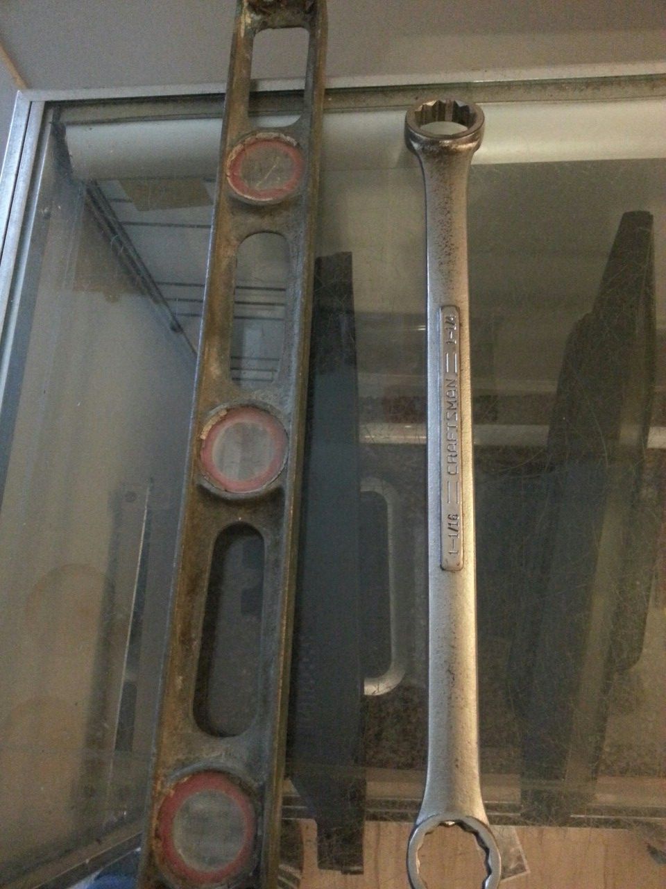 Craftsman 1 1/16 & 1 1/4 wrench + Vintage level