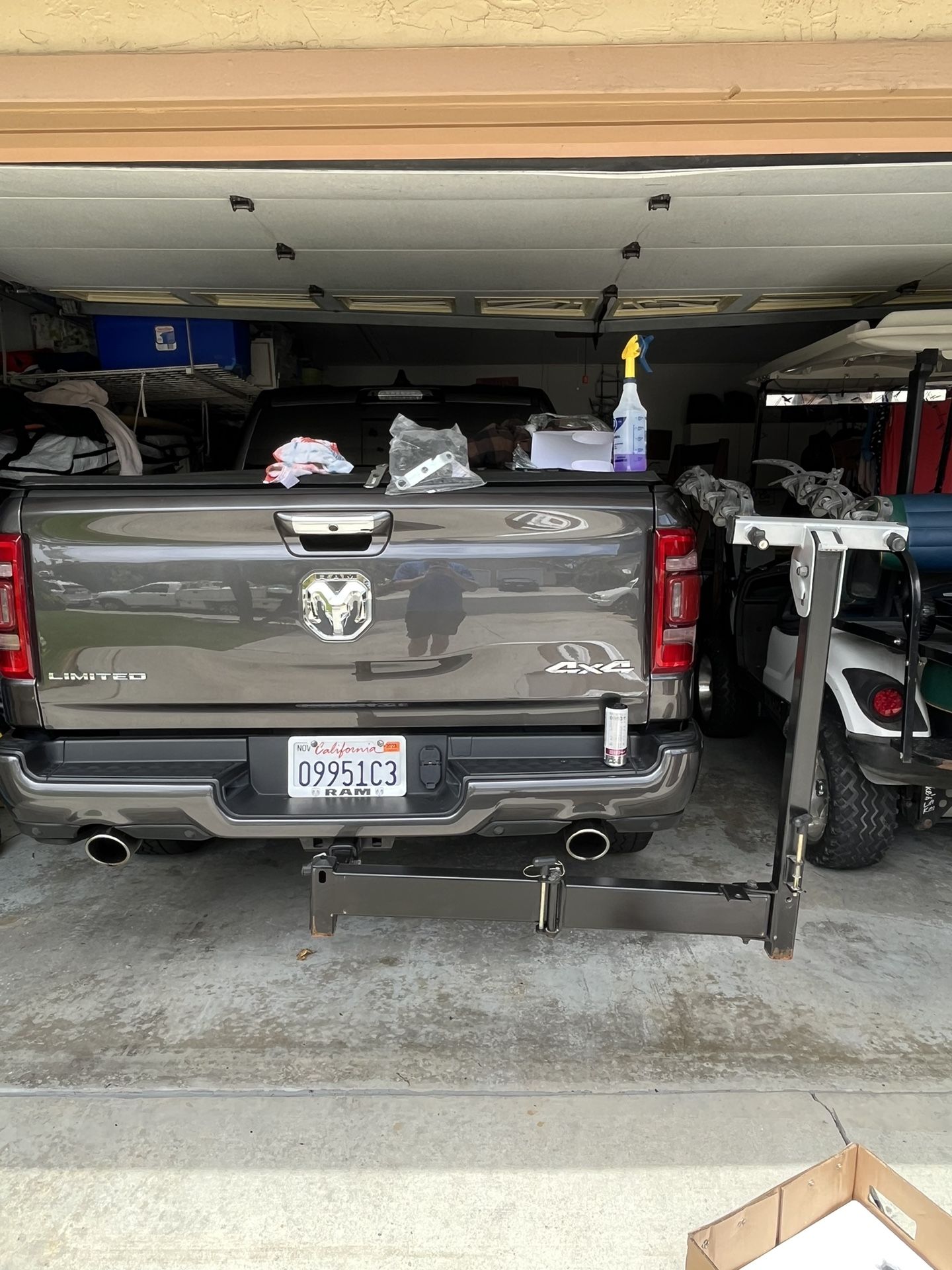 Thule 4 bike rack for Sale in La Costa, CA OfferUp