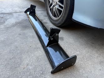 Carbon car wing
