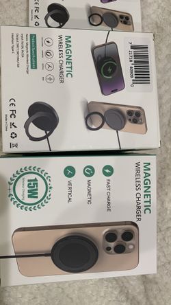 Magnetic wireless charger with kickstand