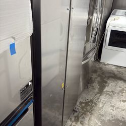 Whirlpool Side-By-Side Refrigerator