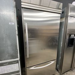 Kitchen Aid Bottom Freezer Built In 36 Inch Fridge Used