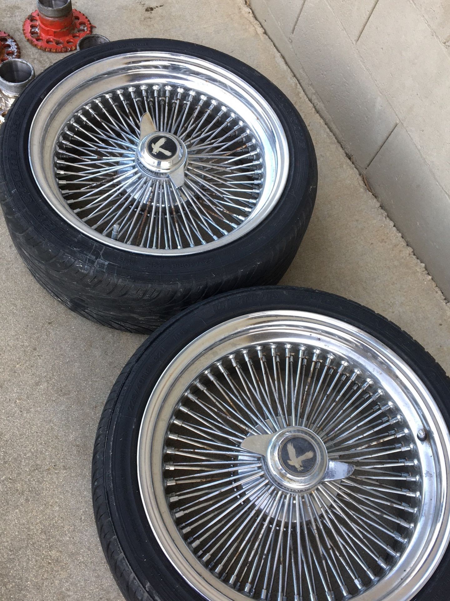 18 Inch Wire Wheels for Sale in Salinas, CA - OfferUp