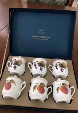 Royal Worcester Pot de Creme Set