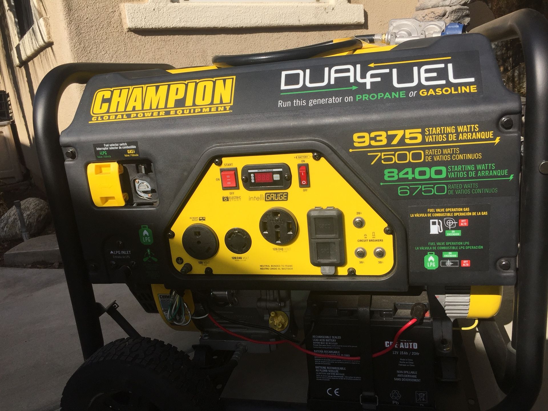 Champion 7500 Watt Dual Fuel Portable Generator for Sale in Fullerton