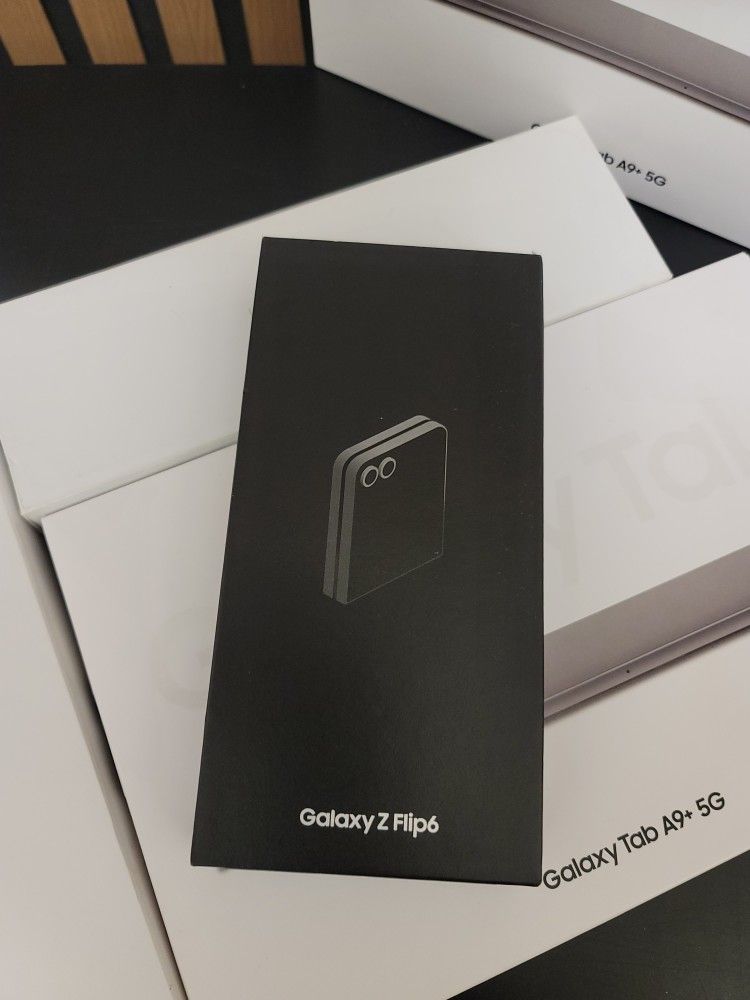 Samsung Galaxy Z Flip 6 Unlocked