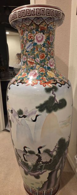60-in Monumental Chinese Palace vase