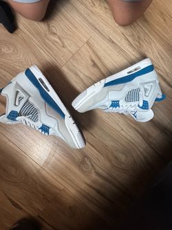 Jordan 4 military blue