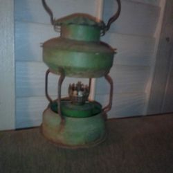 Old Railroad Lantern No Glass $10