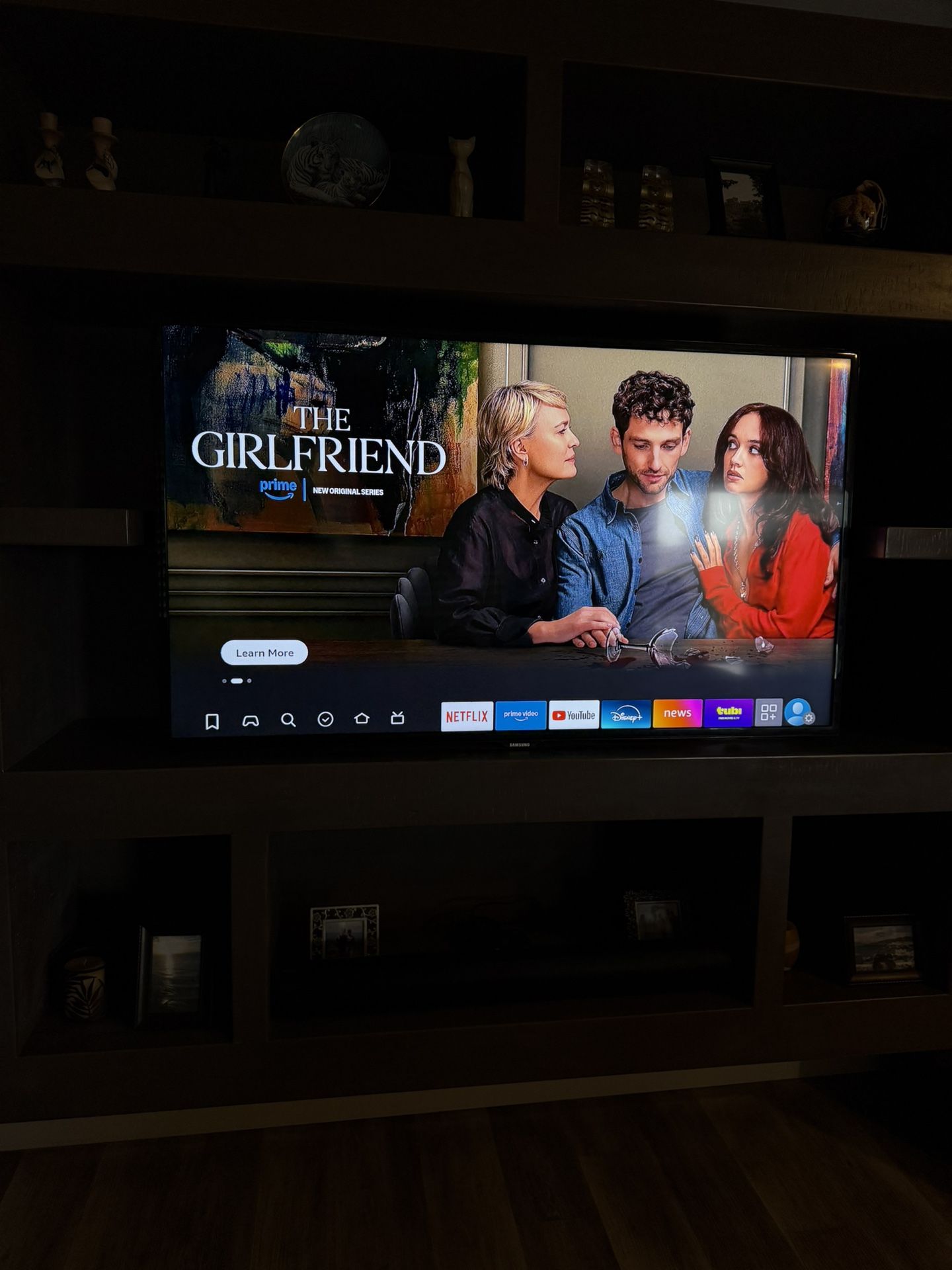 60” Samsung TV With Soundbar