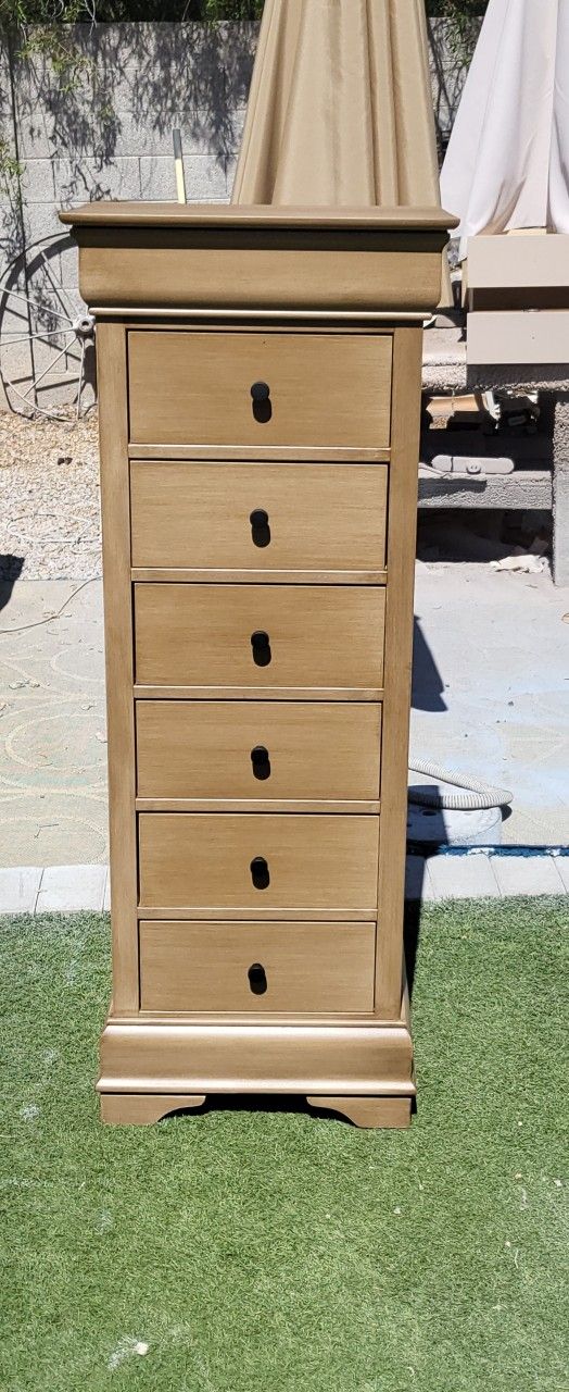 Tall Skinny Dresser