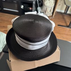 Black & White Formal Church Hat – Elegant Wide Brim Hat (with Box)