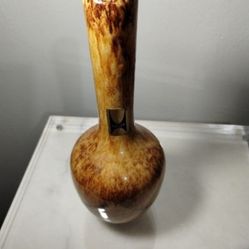 VINTAGE ROYAL HAEGER VASE 10"×4" - A44