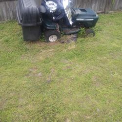 Craftsman Riding lawnmower 