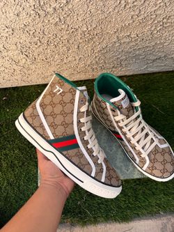 High top Gucci shoe for men
