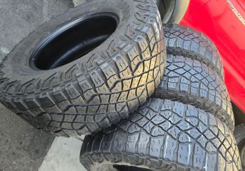4 used tires Lt35x12.50r17 Goodyear wrangler $270.00