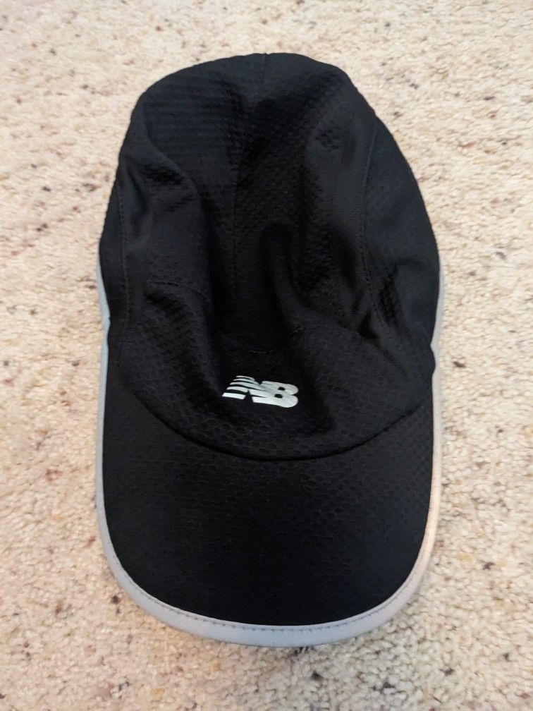 New Balance Black Cap