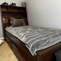 Twin bed w/storage and 6 Drawer Dresser