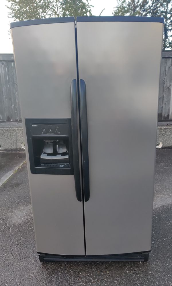 Kenmore Coldspot Refrigerator for Sale in Puyallup, WA - OfferUp