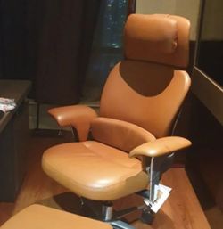 Authentic 2014 Steelcase Leap WorkLounge 464 Leather Executive Lounge Desk Office Chair